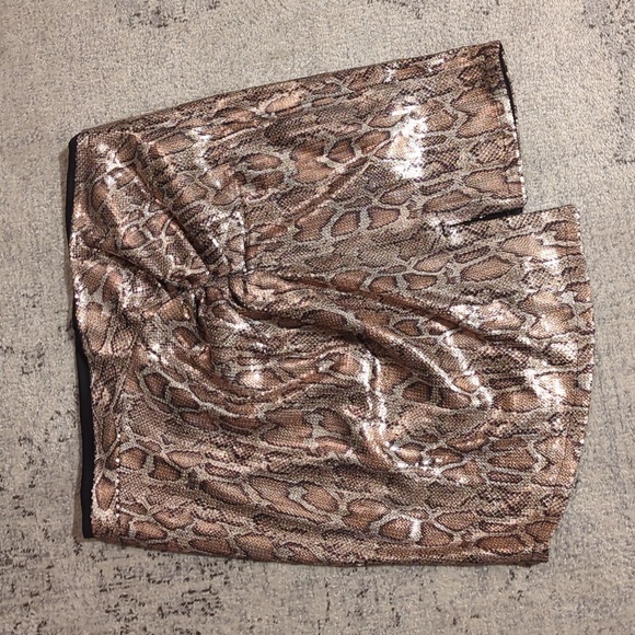 Sequin, Metallic, Snake Skin Skirt - Picture 1 of 4